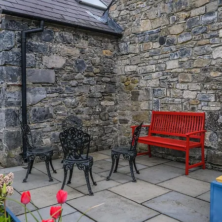 Marianne At Johnsfort * Raistin